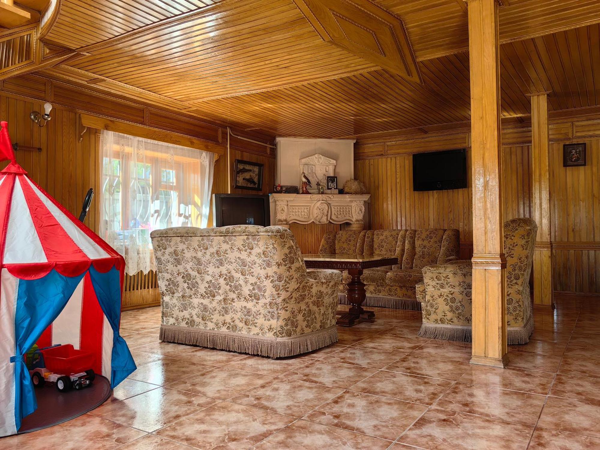 Guest House Metreveli Street 19 Khashuri Buitenkant foto